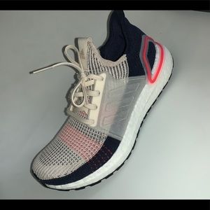 Adidas Ultraboost 19